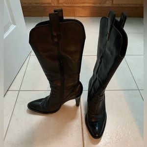 BCBG Girls Size 7.5 black Sabry boots